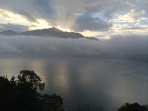 20141118-涵碧樓晨曦640