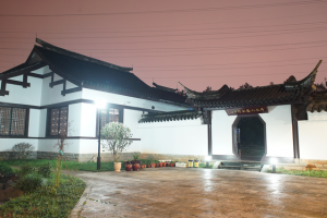 20161023-dsc05158-%e6%9b%b8%e9%99%a2%e5%a4%9c%e6%99%af640