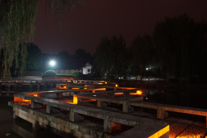 20161023-dsc05195-%e6%9b%b8%e9%99%a2%e5%a4%9c%e6%99%af640